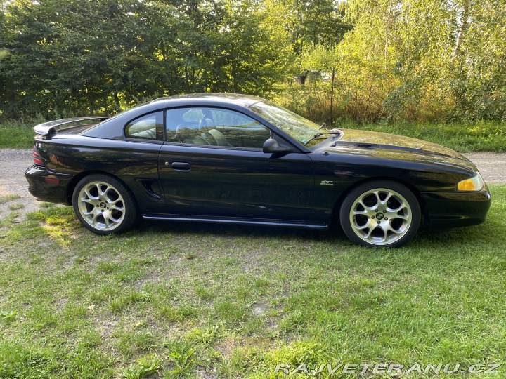 Ford Mustang GT - 5.0 V8 1994