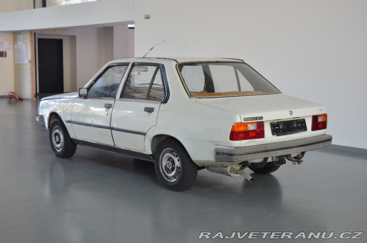 Renault 18  1983