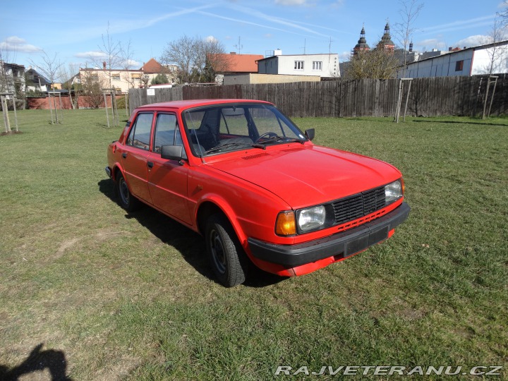 Škoda 105  1985