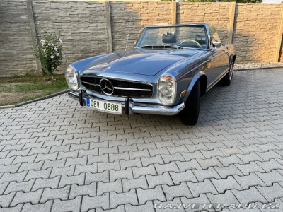 Mercedes-Benz 280 SL Pagoda