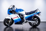 Suzuki GSX GSXR 750