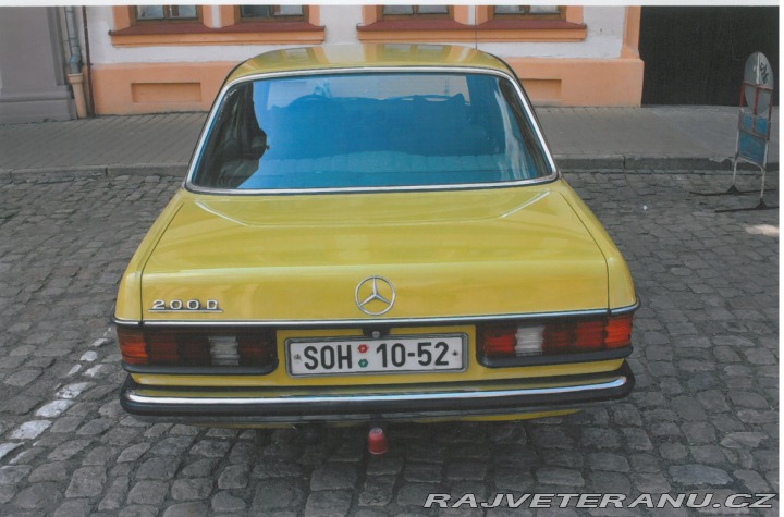 Mercedes-Benz 200 W 123 D 1976