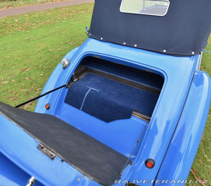 Bentley 4¼ Litre Derby Drop head (1) 1937