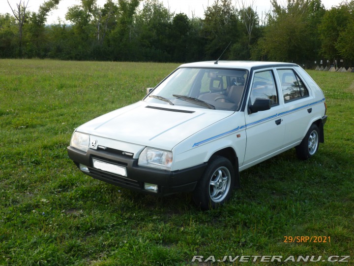 Škoda Favorit 136L    I. serie 1990