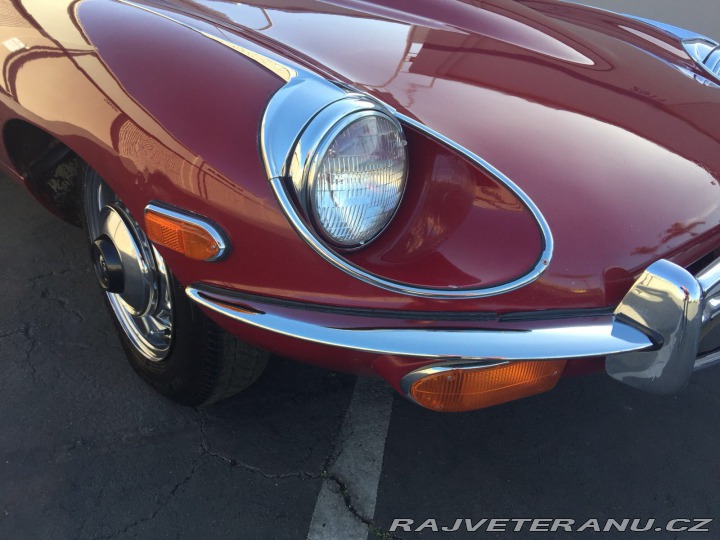 Jaguar E-Type 6 válec manual
