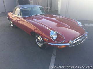 Jaguar E-Type 6 válec manual 1969