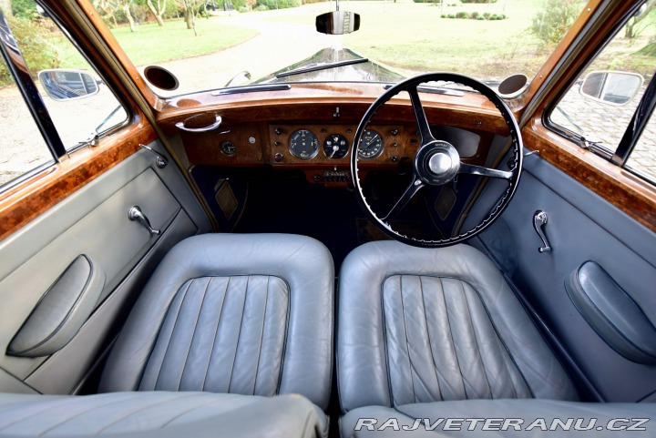 Bentley R Type (1) 1953