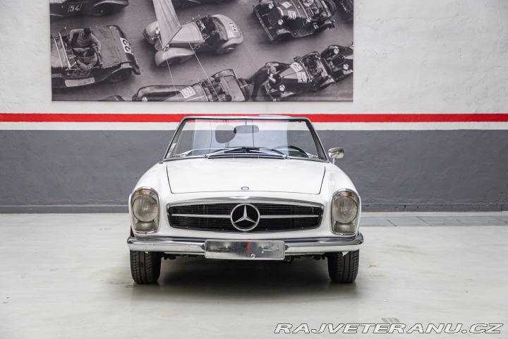 Mercedes-Benz SL 230 SL 1964