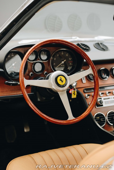 Ferrari 365 GT 2+2 1970