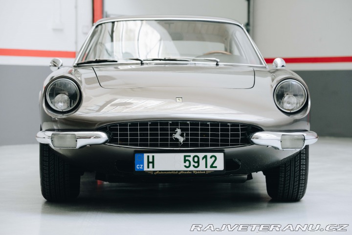 Ferrari 365 GT 2+2 1970