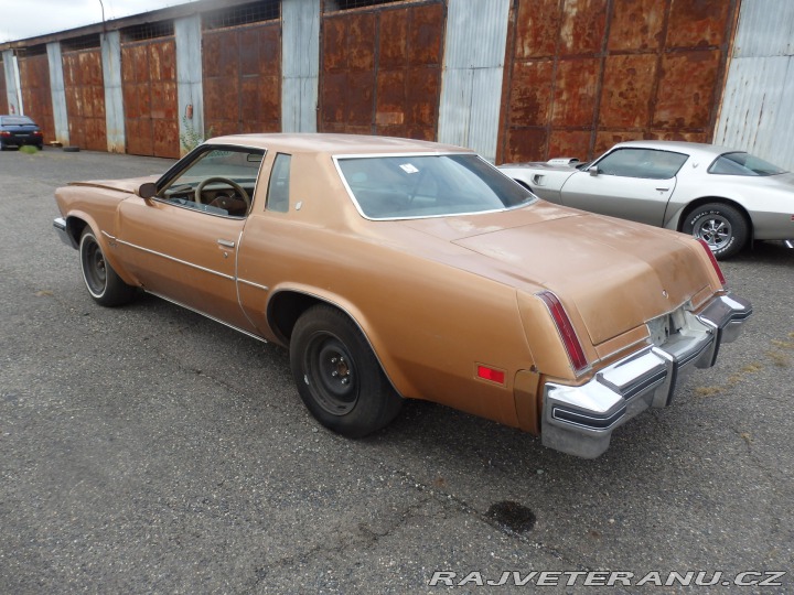 Oldsmobile Cutlass Coupe 1977