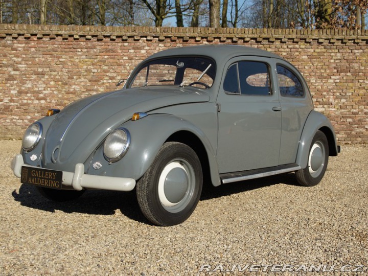 Volkswagen Brouk 1200 Oval window 1955