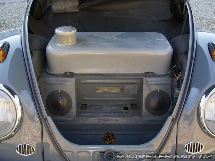 Volkswagen Brouk 1200 Oval window 1955