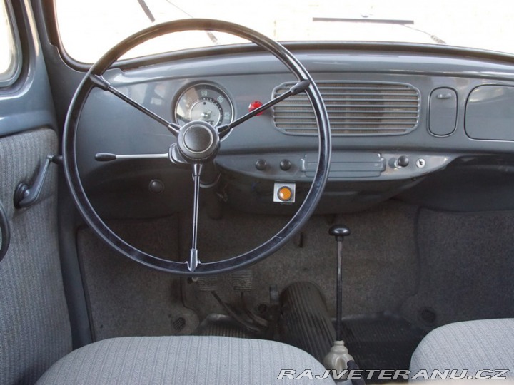 Volkswagen Brouk 1200 Oval window 1955