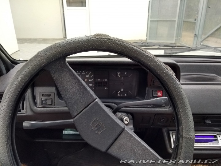 Volkswagen Polo 86C