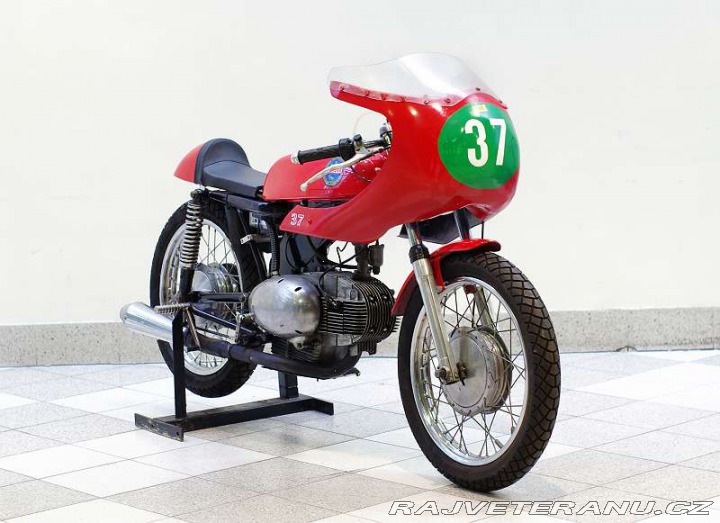 Ostatní značky Ostatní modely Benelli Motobi Race 1964