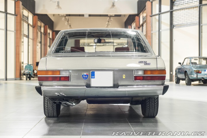 Fiat 130 Coupé