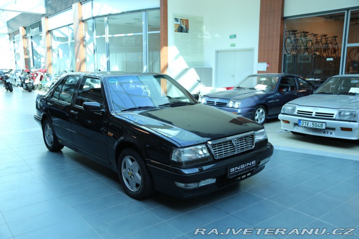 Lancia Thema 8.32 1988