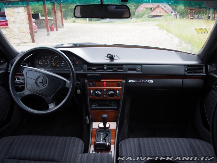 Mercedes-Benz 300 300E-24 AMG záloha 1992