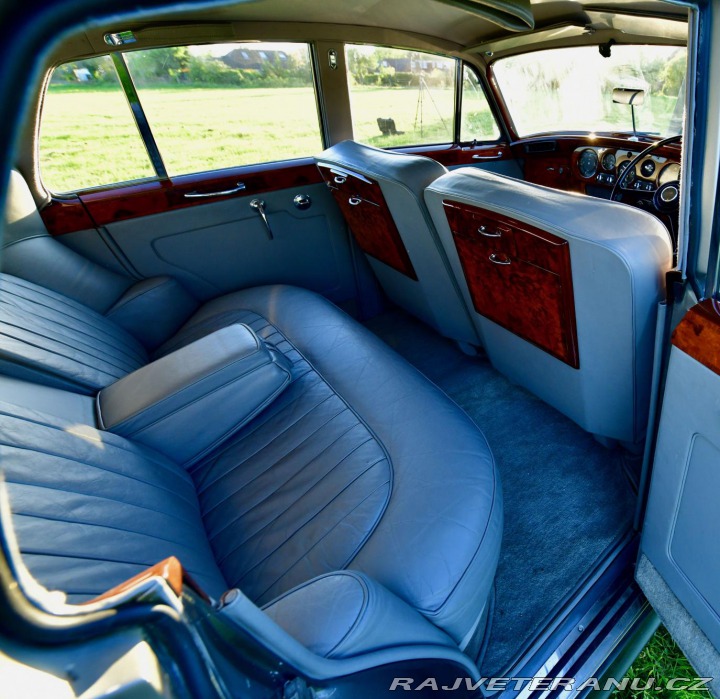 Bentley S2 4 Door Standard Steel (1) 1960