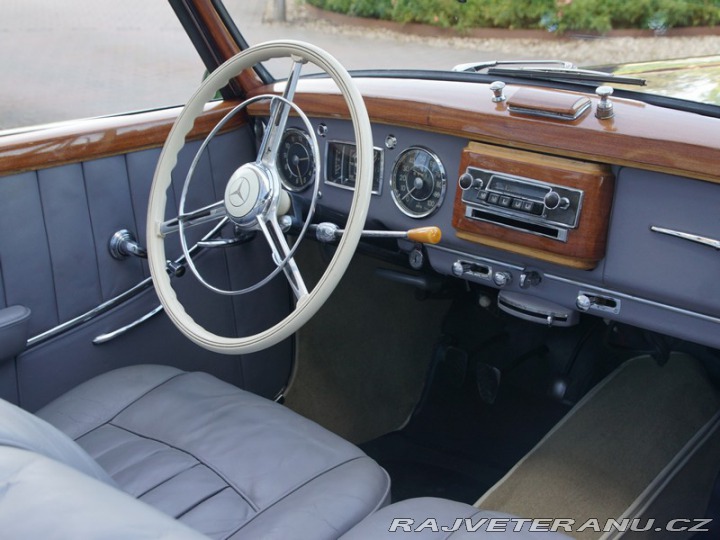 Mercedes-Benz 220 A Convertible 1955