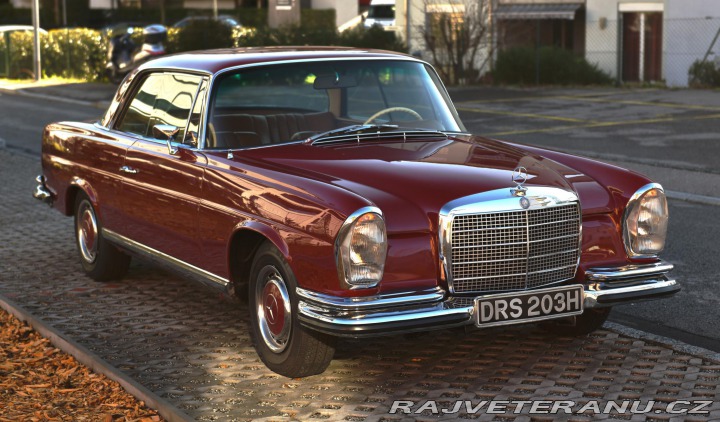 Mercedes-Benz 280 SE Coupe (1) 1972