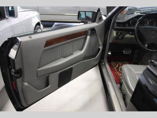 Mercedes-Benz 300 124 CE 300 24V Cabrio AMG 1992
