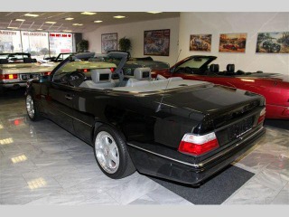 Mercedes-Benz 300 124 CE 300 24V Cabrio AMG 1992