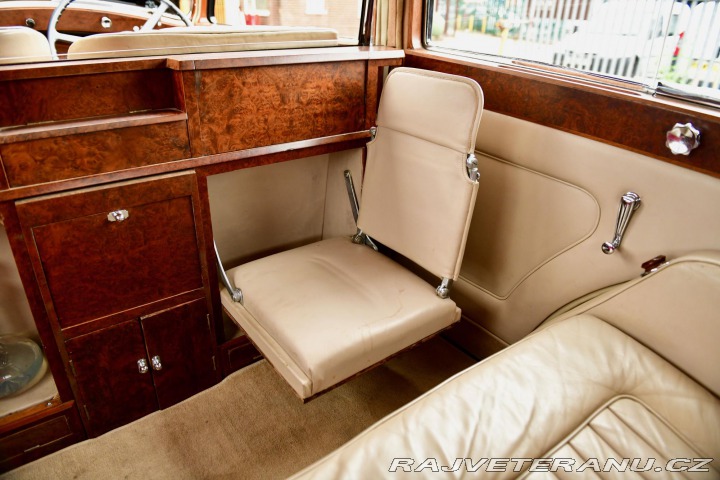 Rolls Royce Phantom 3 Barker Razor Edge (1) 1937