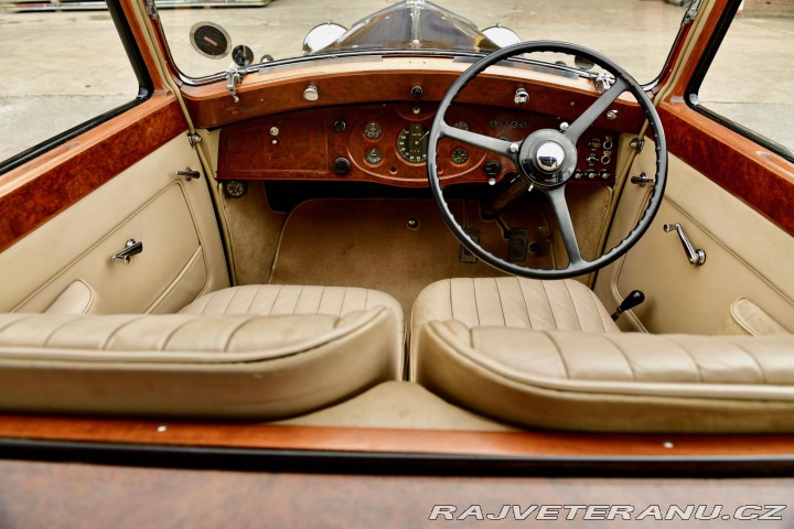 Rolls Royce Phantom 3 Barker Razor Edge (1) 1937