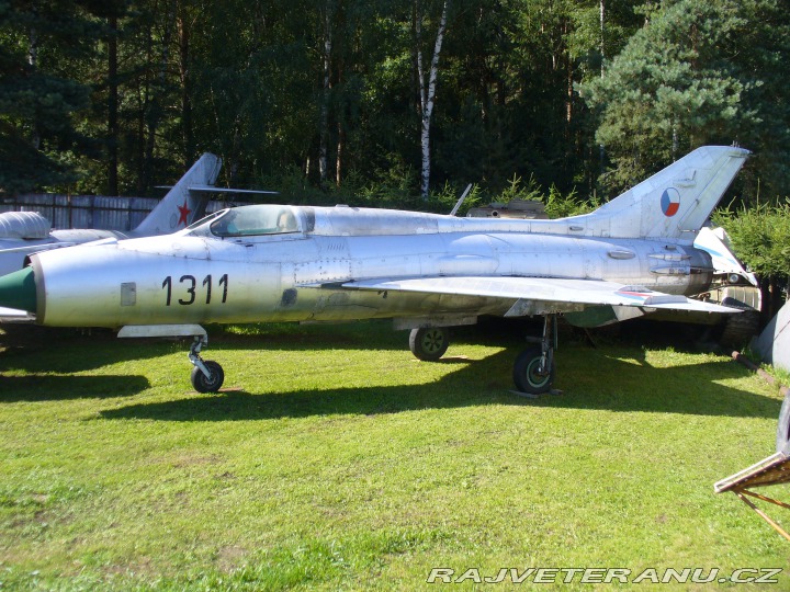 Ostatní značky Ostatní modely Mig-21 PF 1969