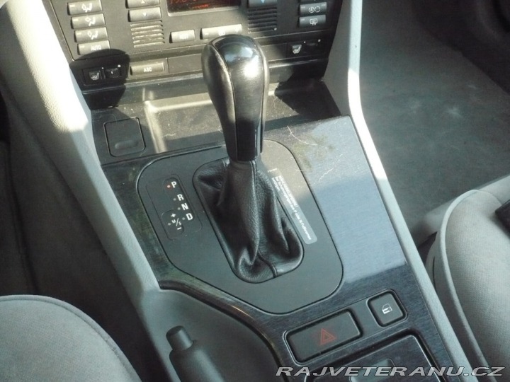 BMW 5 523 i 2.MAJITEL 1997