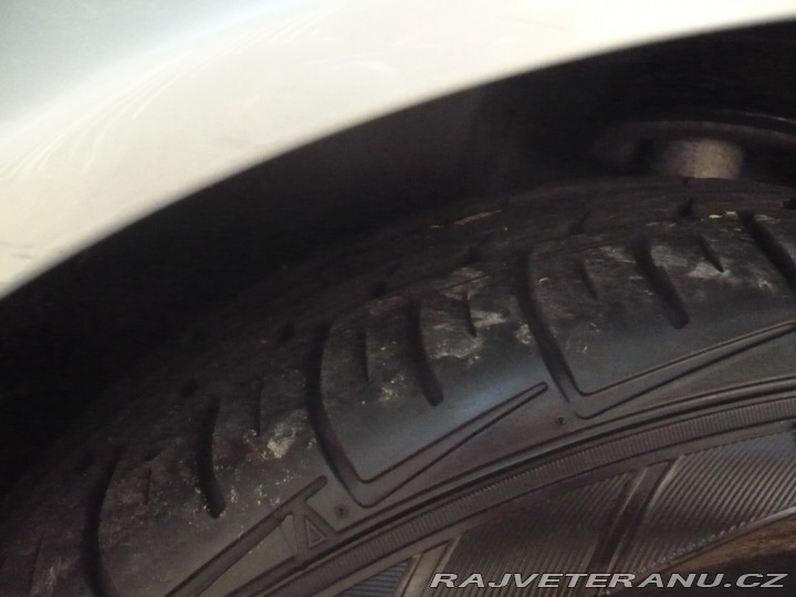 BMW 5 523 i 2.MAJITEL 1997