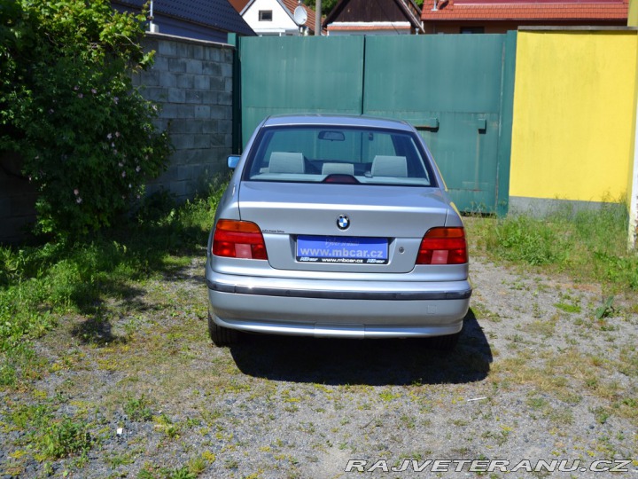 BMW 5 523 i 1.MAJITEL 1997