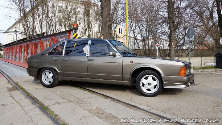 Tatra 613 4 - Mi