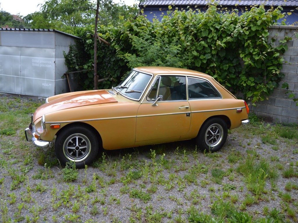 MG MGB GT 1800