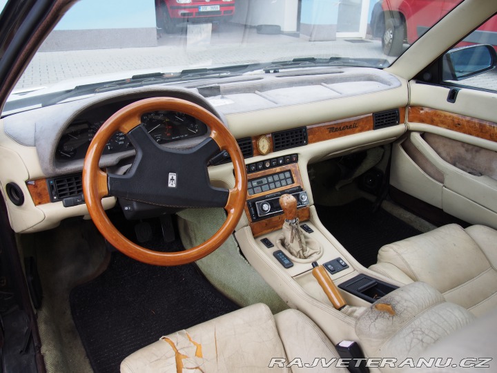 Maserati Biturbo 222 4V 280k, jen 130 ks 1992