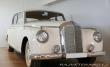 Mercedes-Benz 300 W 186