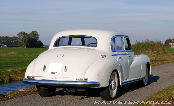Mercedes-Benz 300 W 186 1951