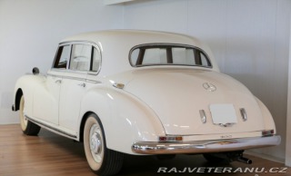 Mercedes-Benz 300 W 186 1952