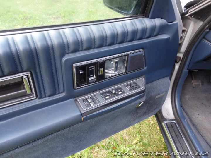 Oldsmobile Toronado 1988