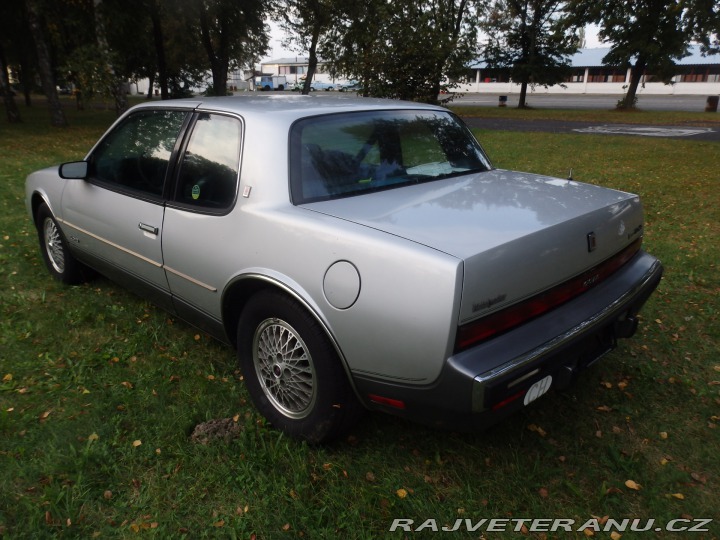 Oldsmobile Toronado  1988