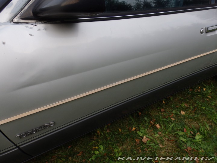 Oldsmobile Toronado 1988