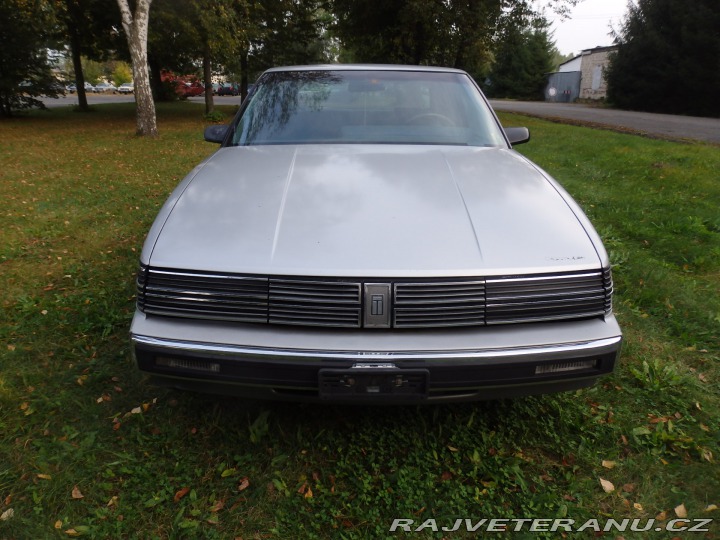 Oldsmobile Toronado  1988