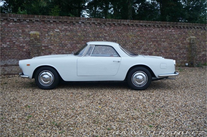 Lancia Flaminia  1800