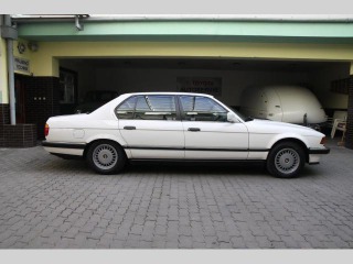 BMW 7 735i L Long 1989