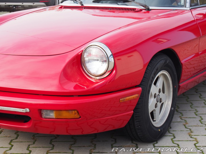 Alfa Romeo Spider Veloce S4 1991 125 koní 1991