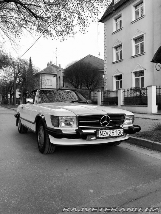 Mercedes-Benz 560 R107 1987