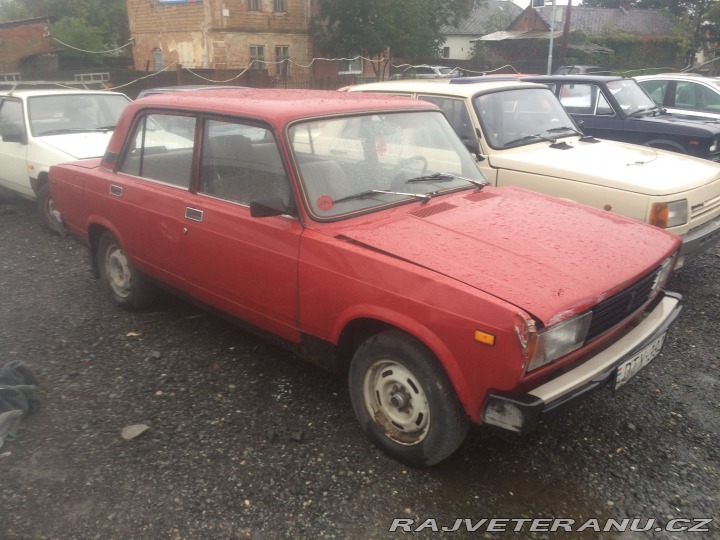 Lada 2105 Lada 1300 S 1990