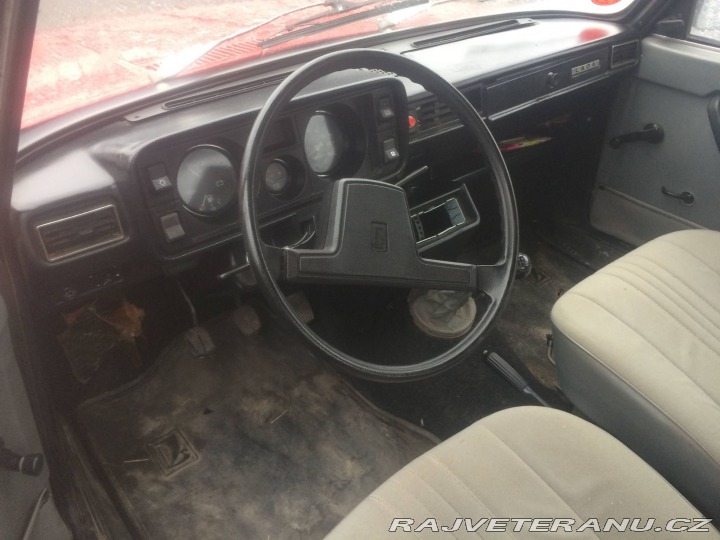 Lada 2105 Lada 1300 S 1990